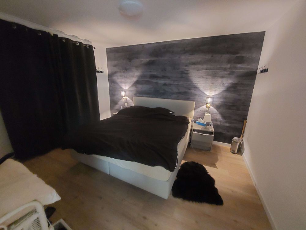 Grijze houten planken