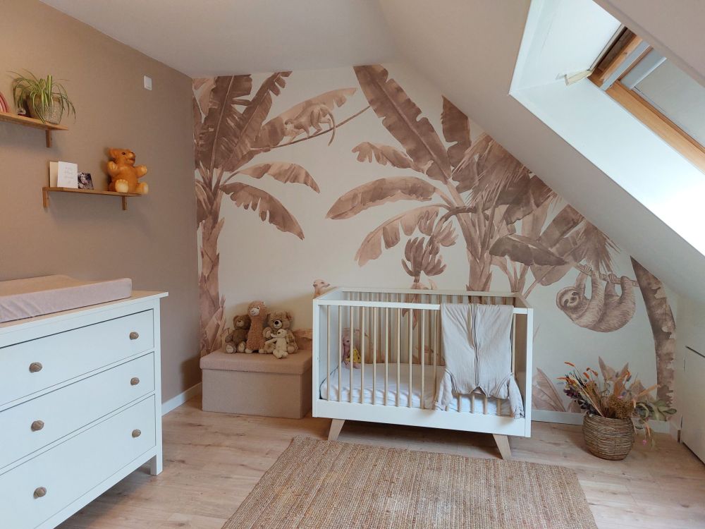 Kleine jungle dieren in taupe