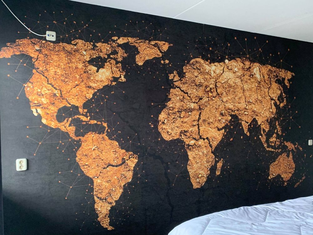 Gouden wereldkaart
