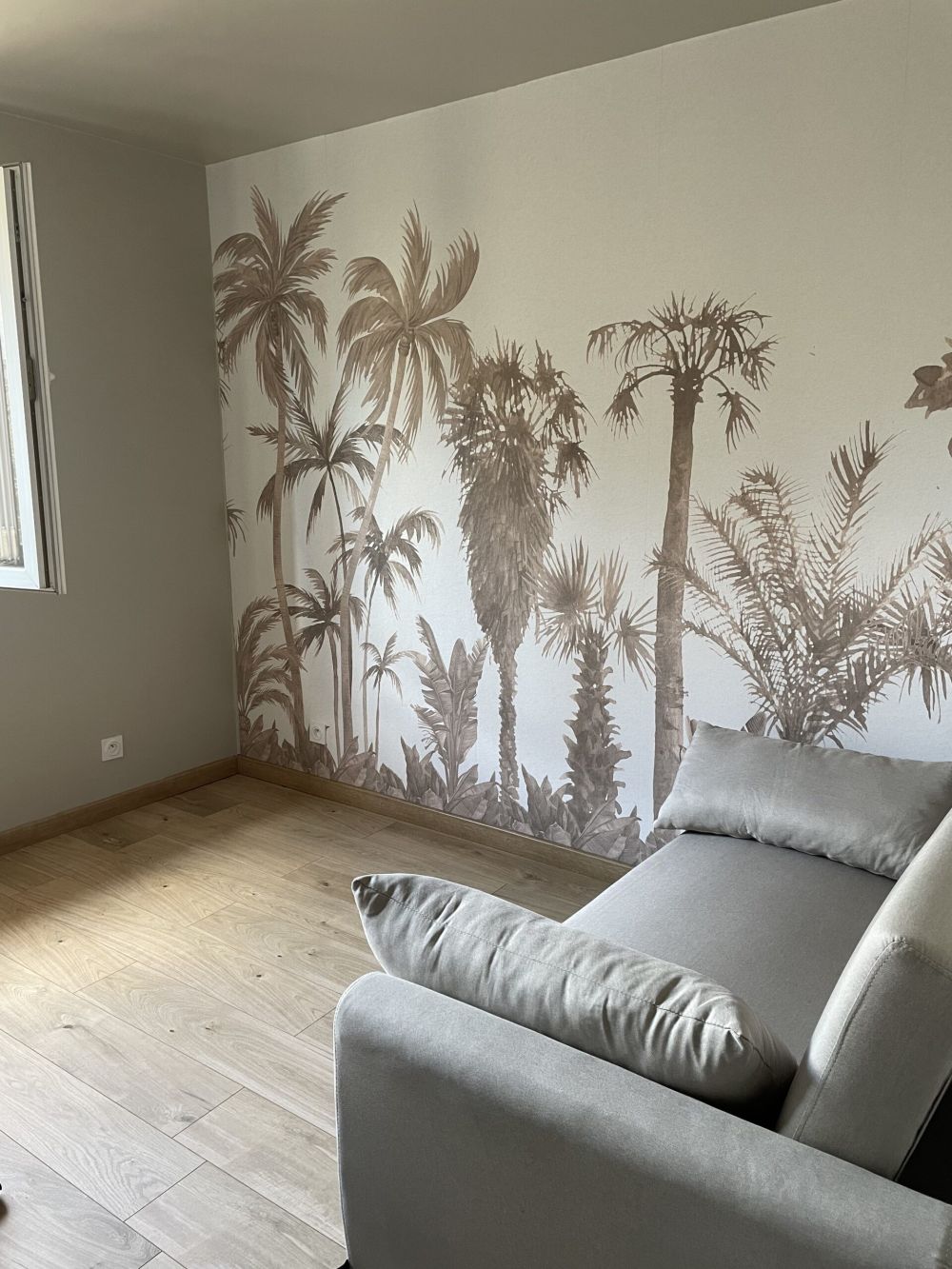 Jungle thema in taupe