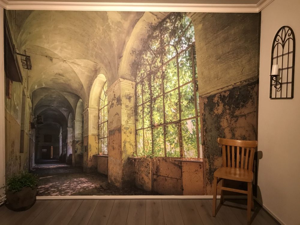Oud verlaten gebouw