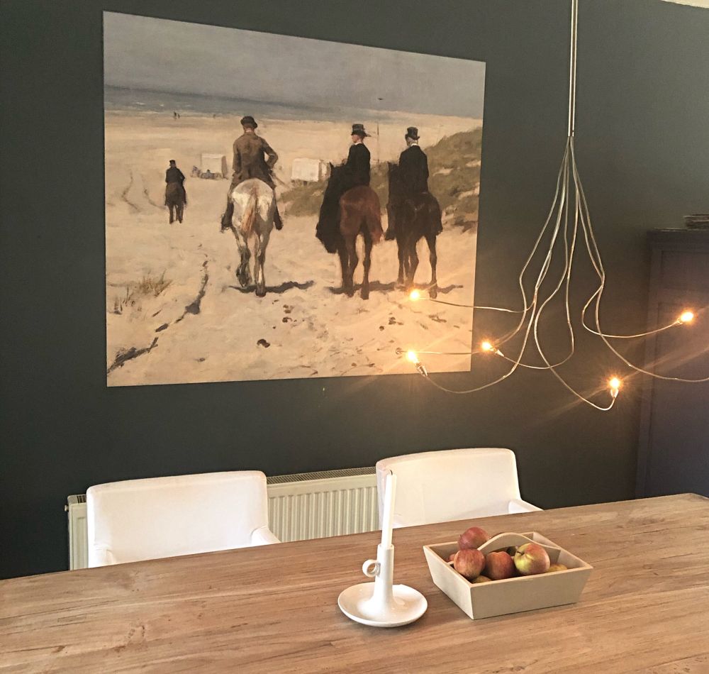 Morgenrit langs het strand