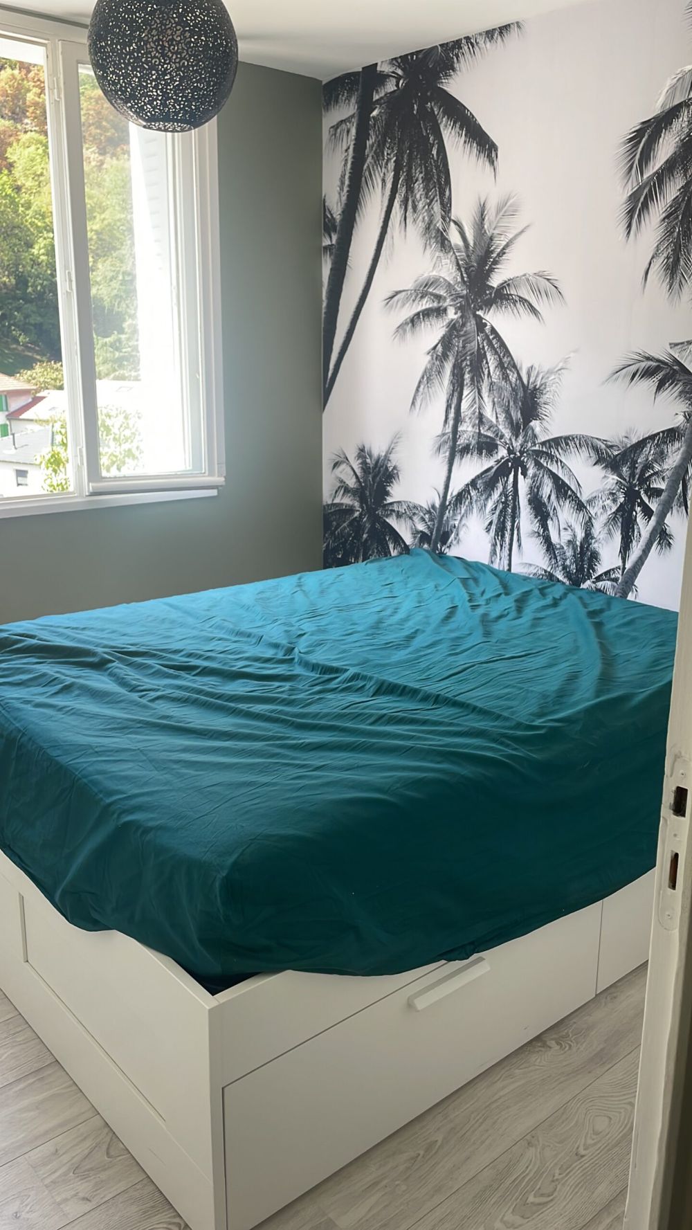 Palmbomen in zwart-wit