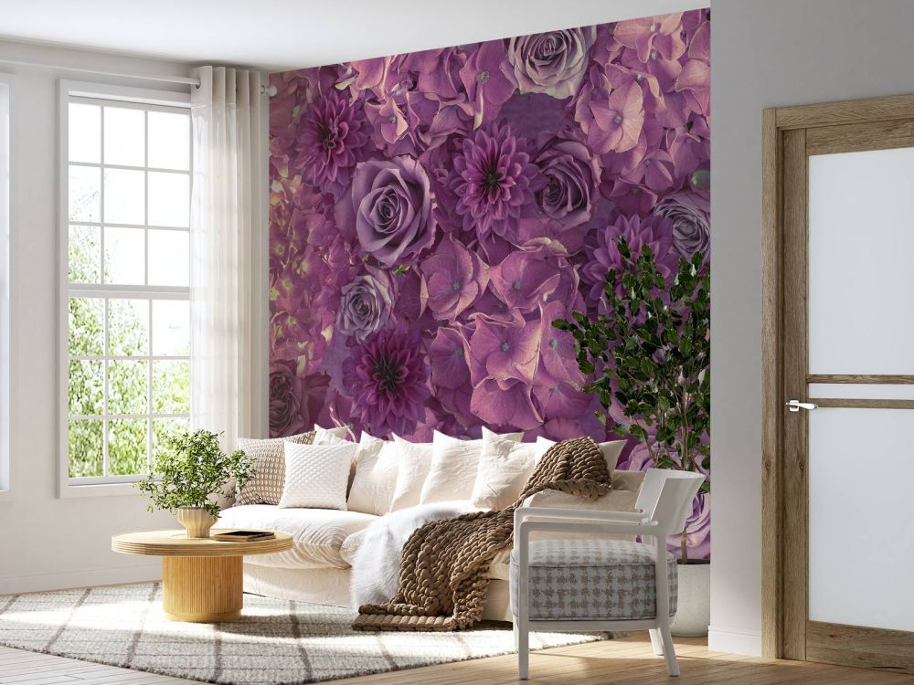 Paarse hortensia's, rozen en dahlia's