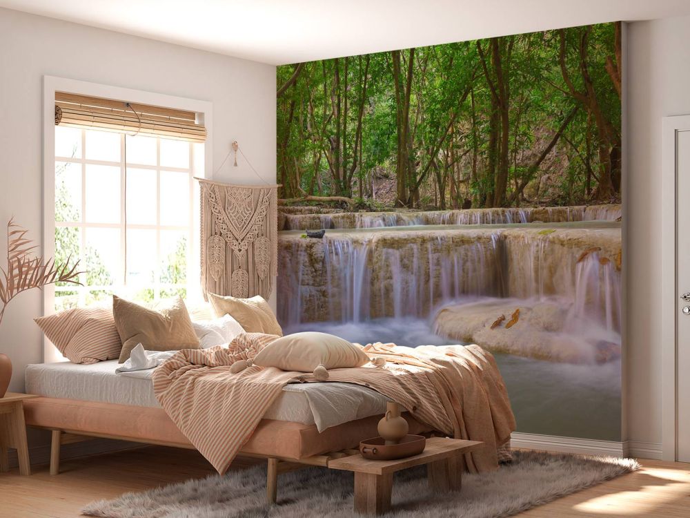 Waterval in diep regenwoud