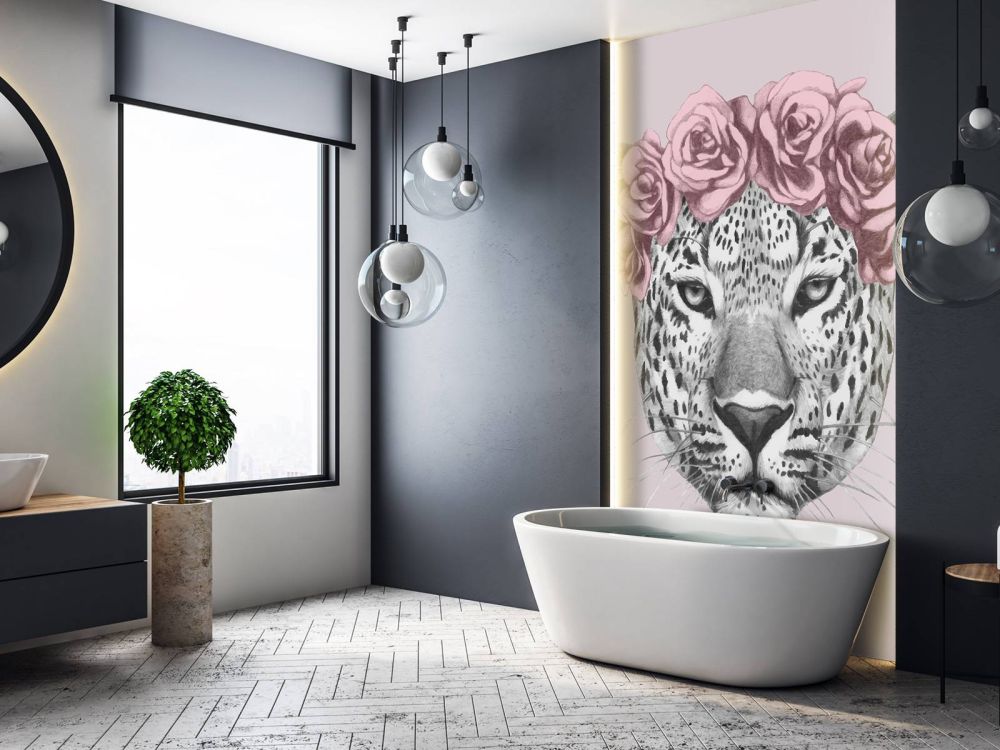 Luipaard met roze bloemen
