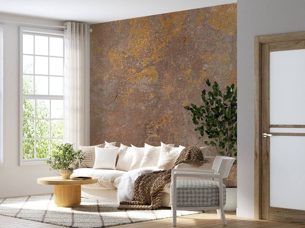 Oude muur met gele stuc