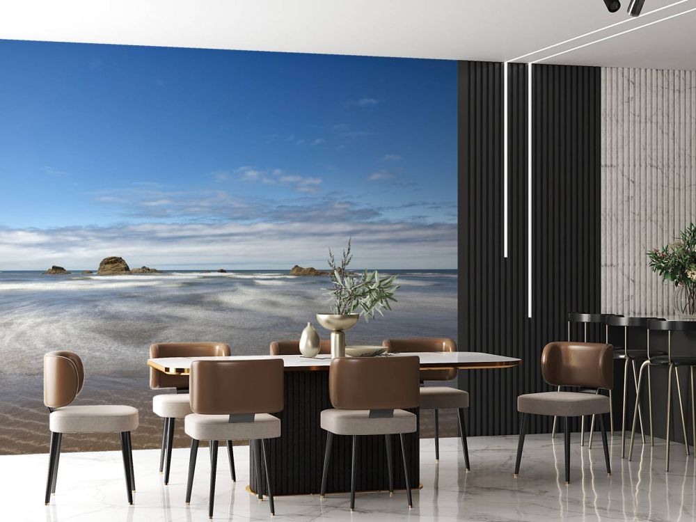 Strand met rotsen
