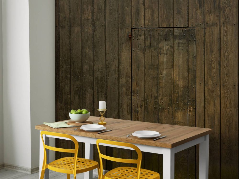 Houten muur met deur