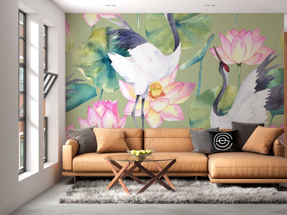 Kraanvogels tussen de bloemen