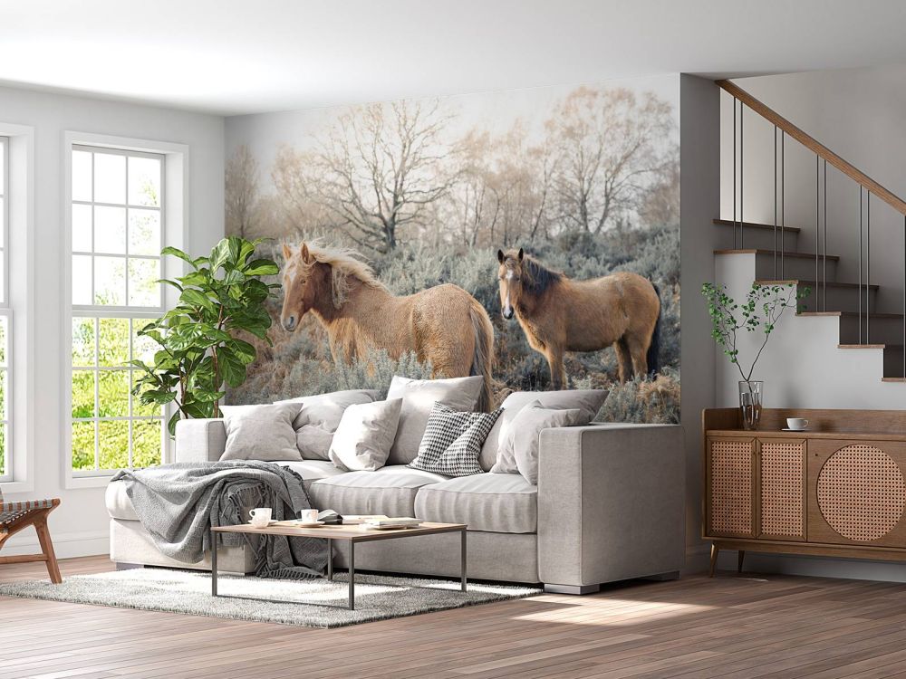 Wilde paarden in een veld