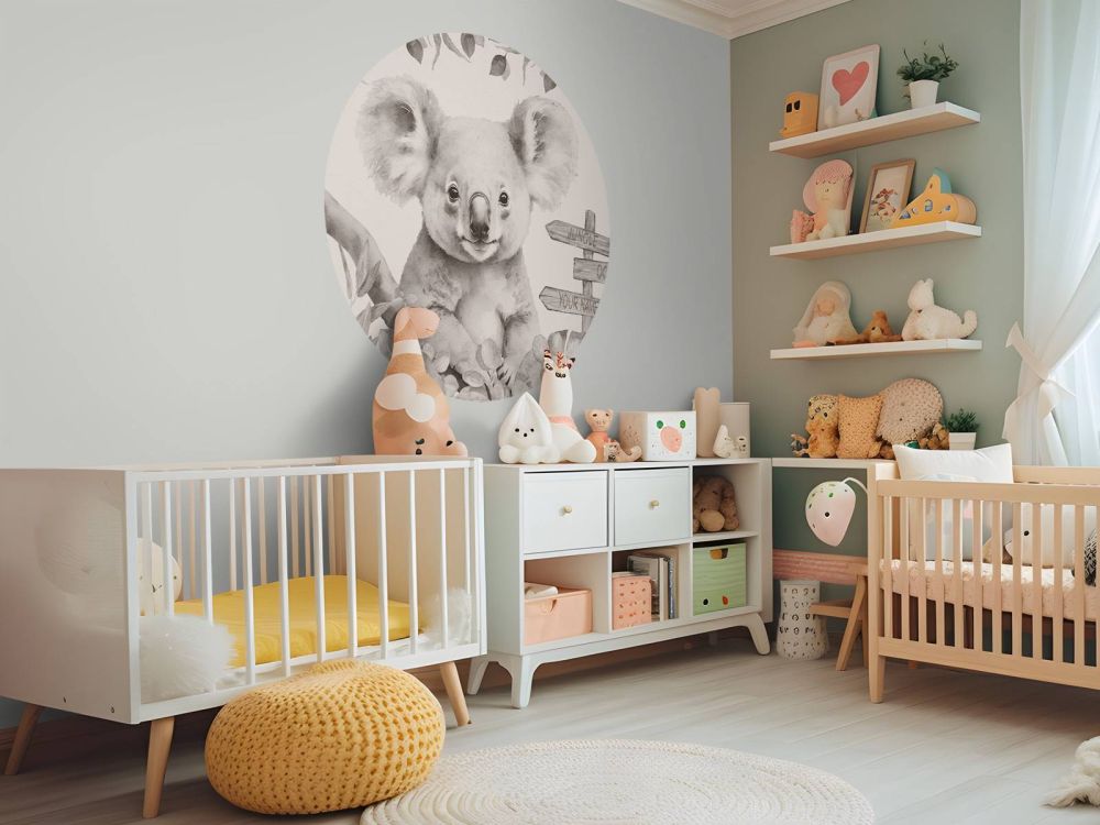 Baby koala in de jungle beige