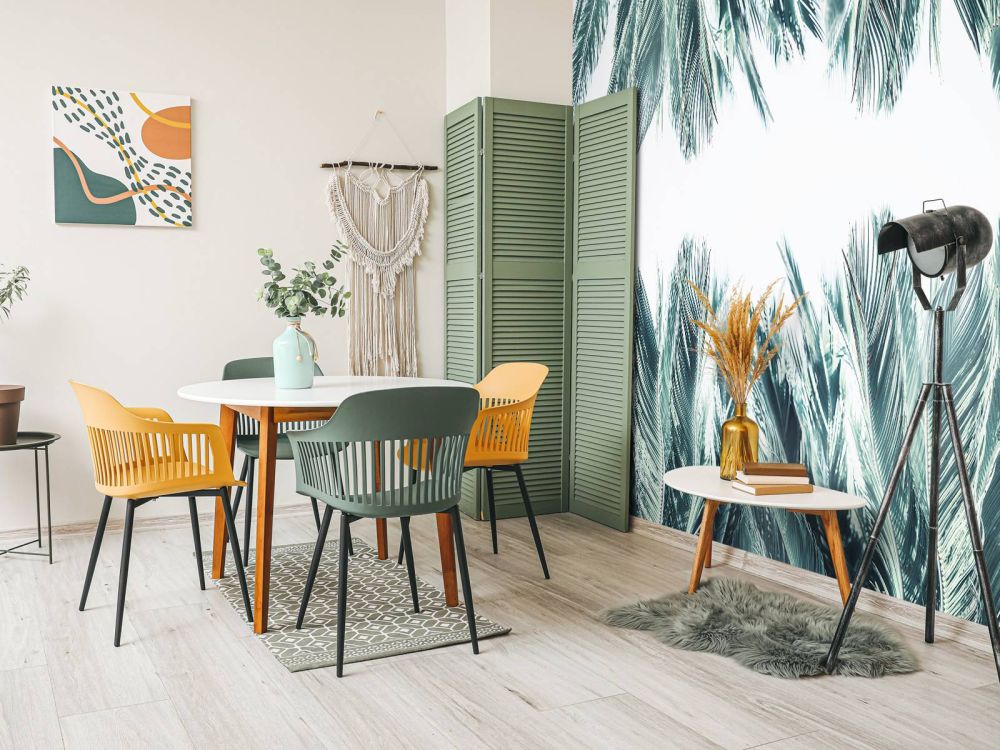Palmbladeren op witte achtergrond