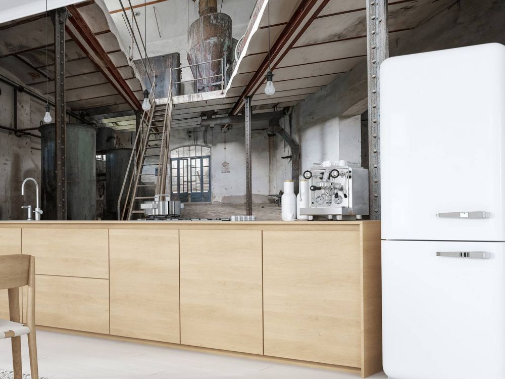 Verlaten oude fabriekshal