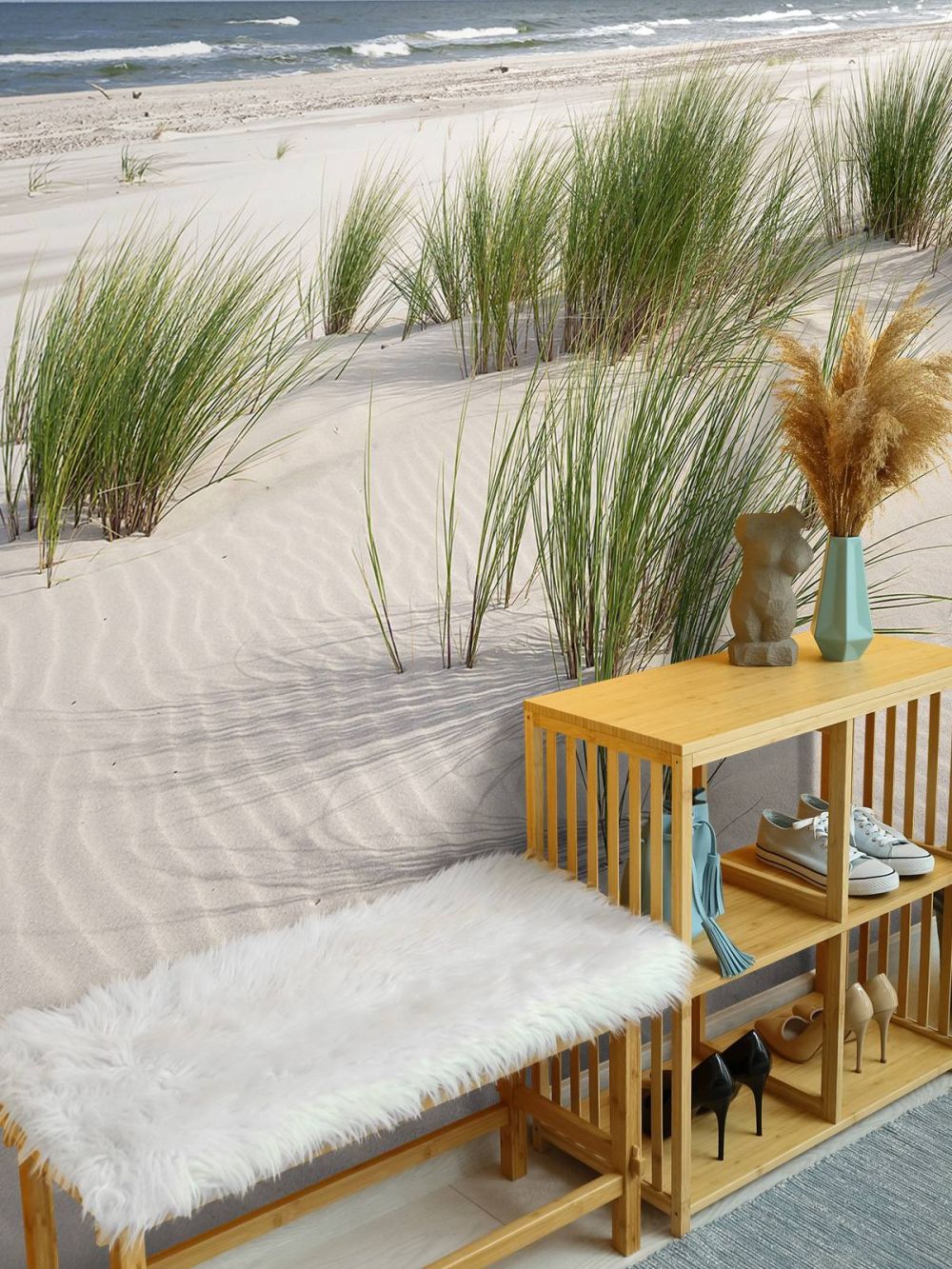 Strand met duinplanten