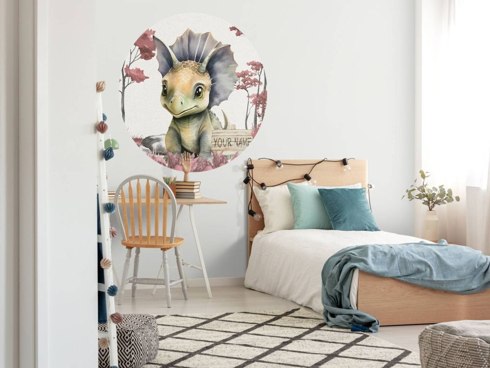 Baby triceratops in de jungle roze