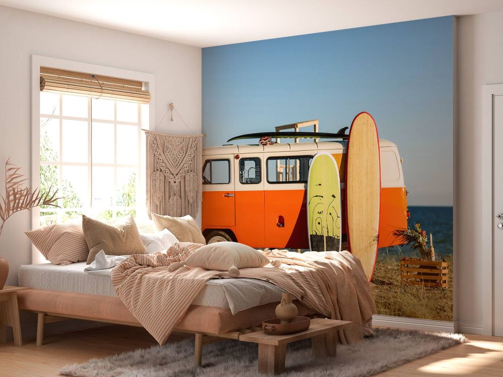 Bus met surfplank
