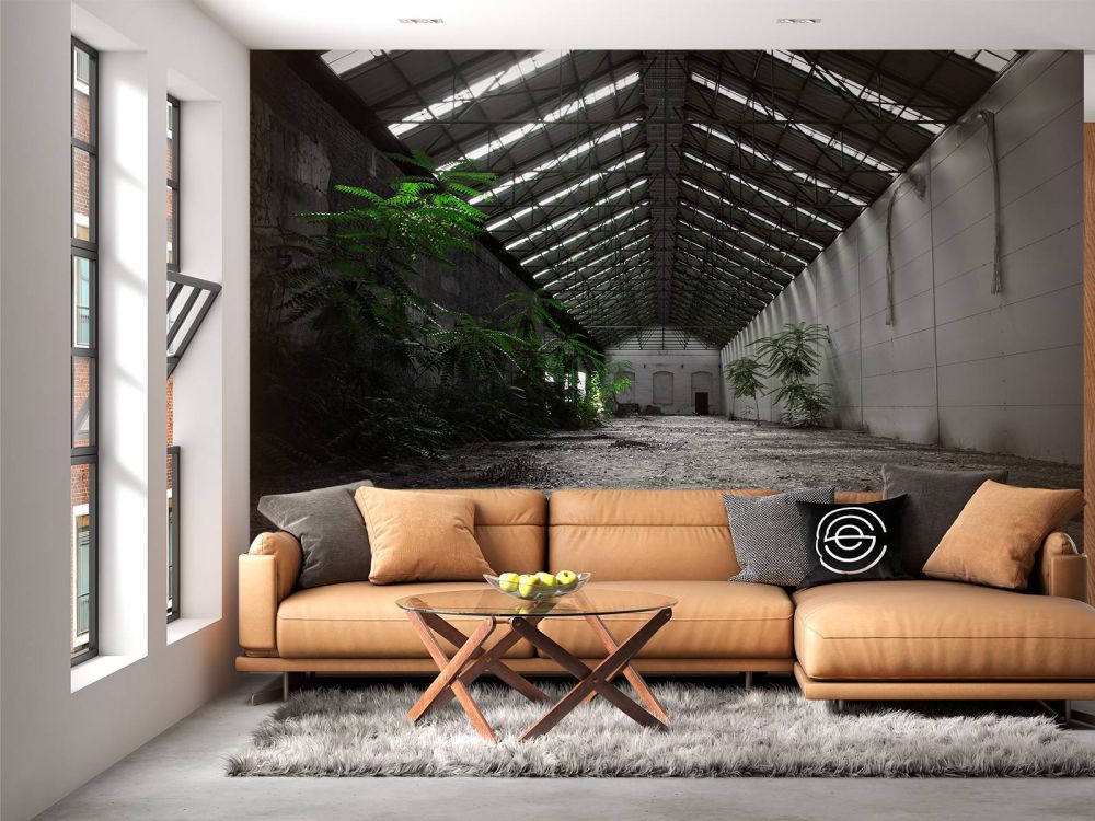 Industriële hal met planten