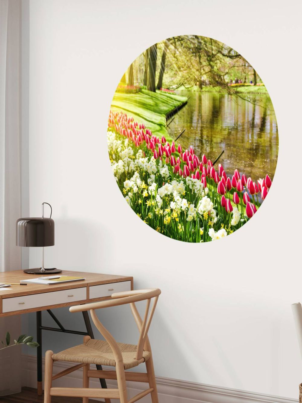 Bloemen in een zonnig park