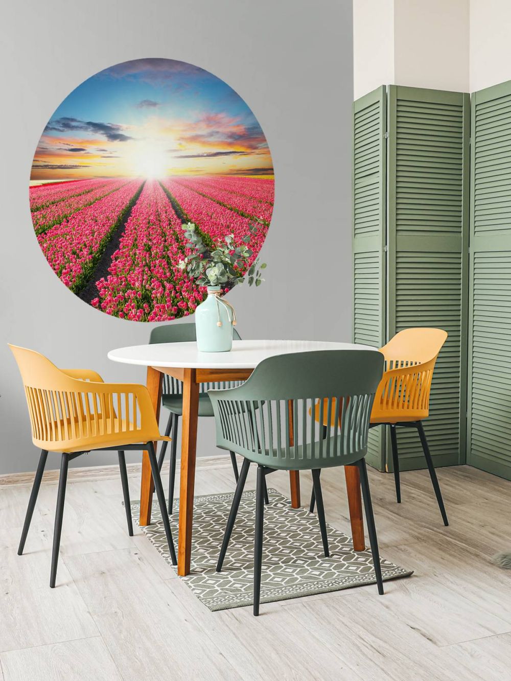 Tulpen met opkomende zon