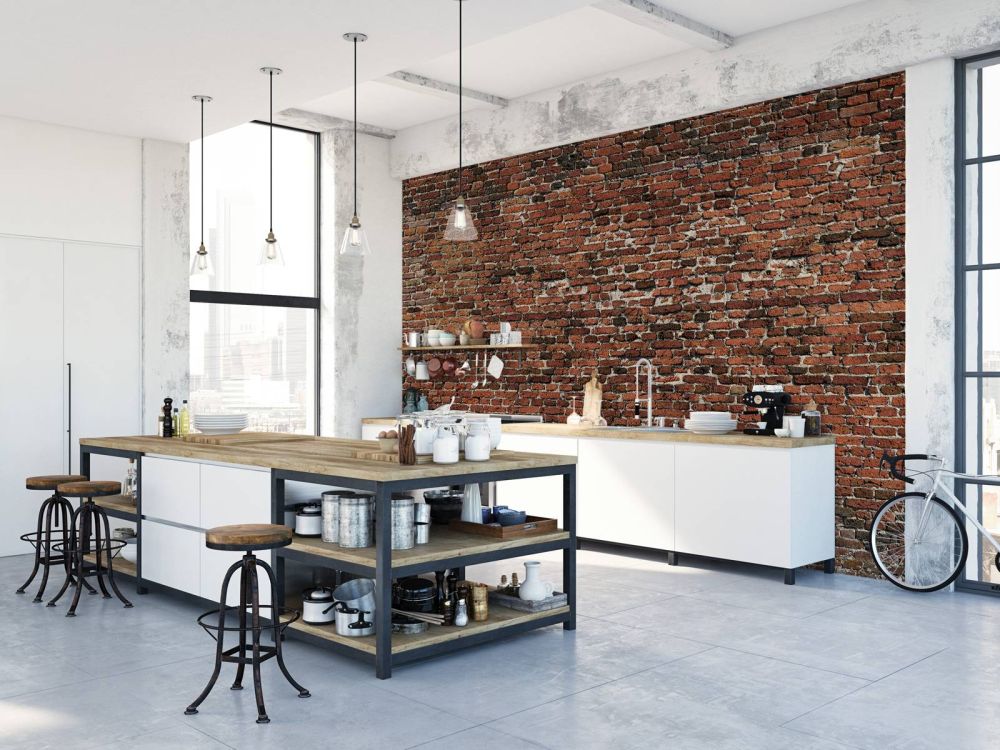 Oude gerestaureerde bakstenen muur