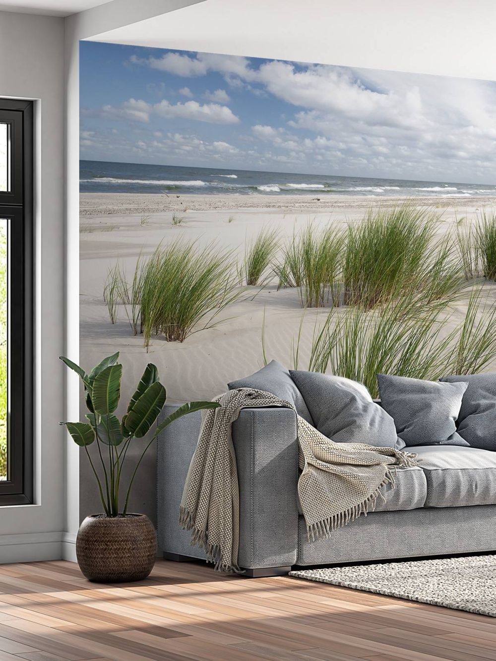 Strand met duinplanten