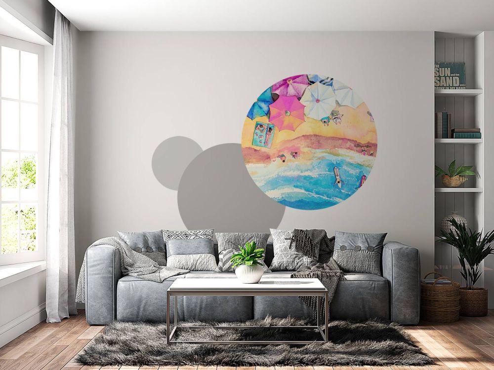 Strand met parasols