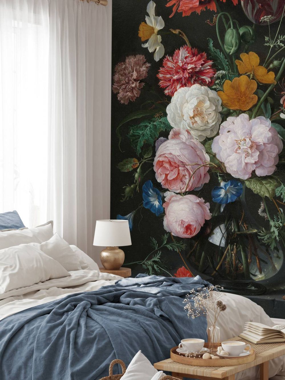 Stilleven met bloemen in een glazen vaas