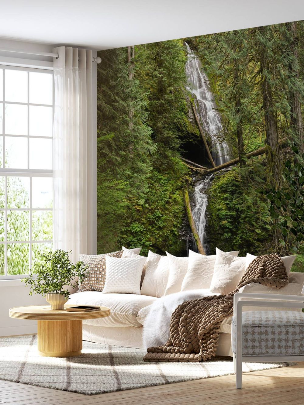 Waterval met omgevallen bomen