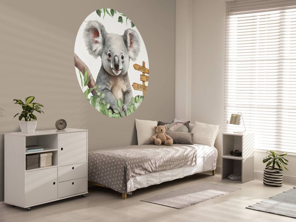 Baby koala in de jungle