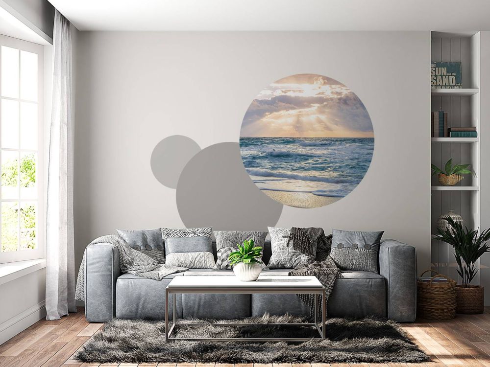 Zonnestralen bij de zee
