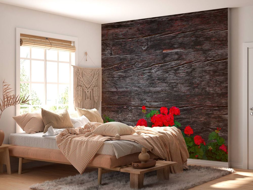 Verweerd hout met bloemen