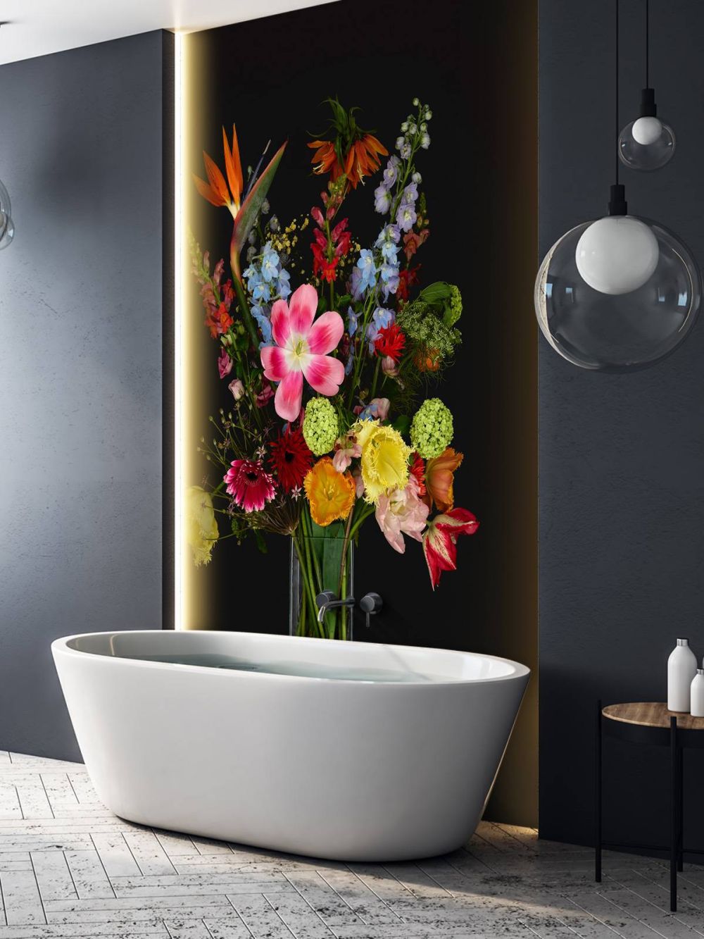 Boeket bloemen in glazen vaas