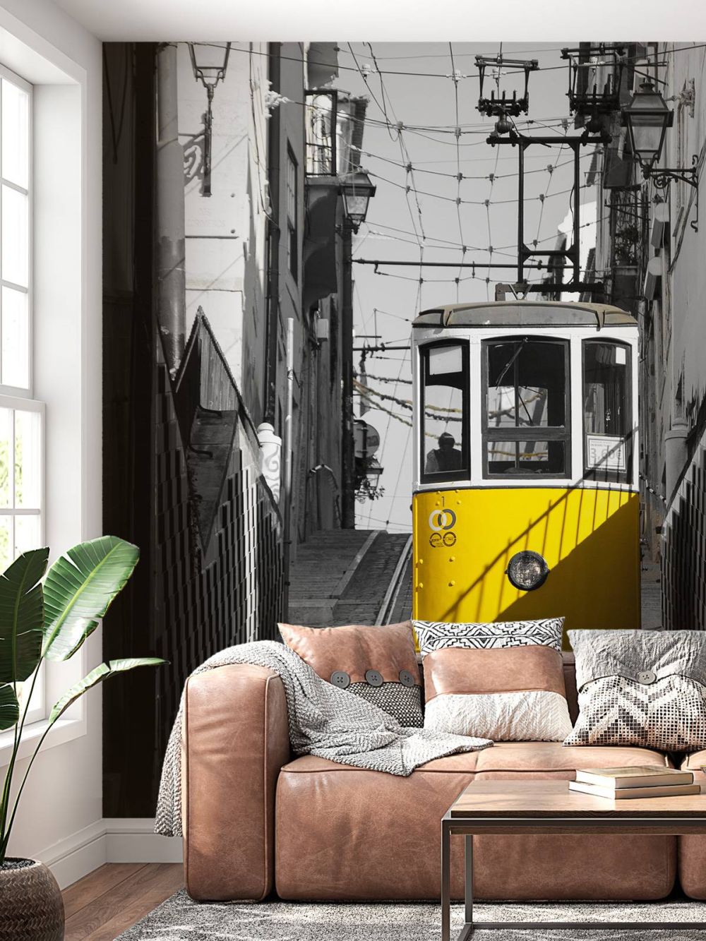 Tram zwart wit geel