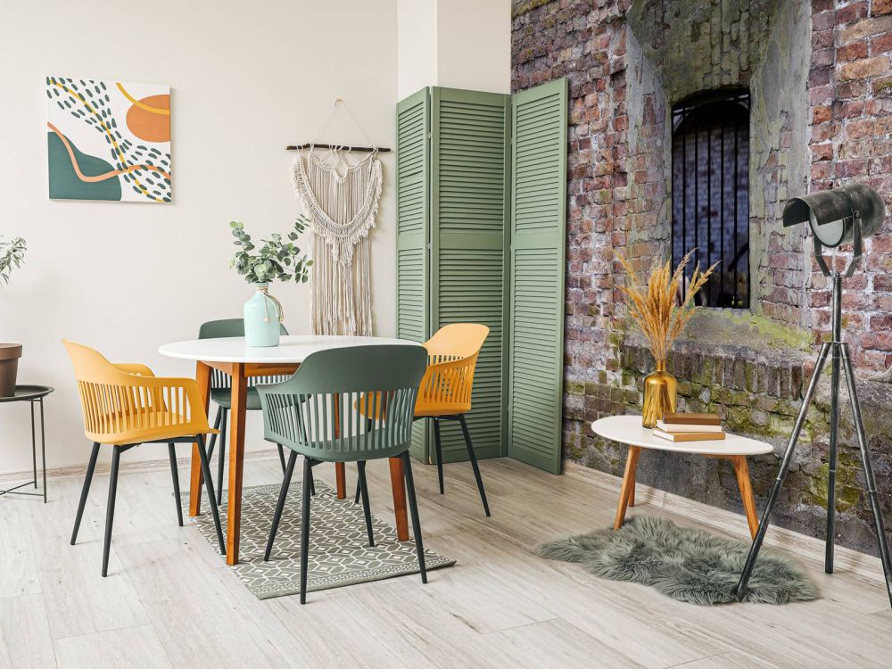 Nis in oude muur