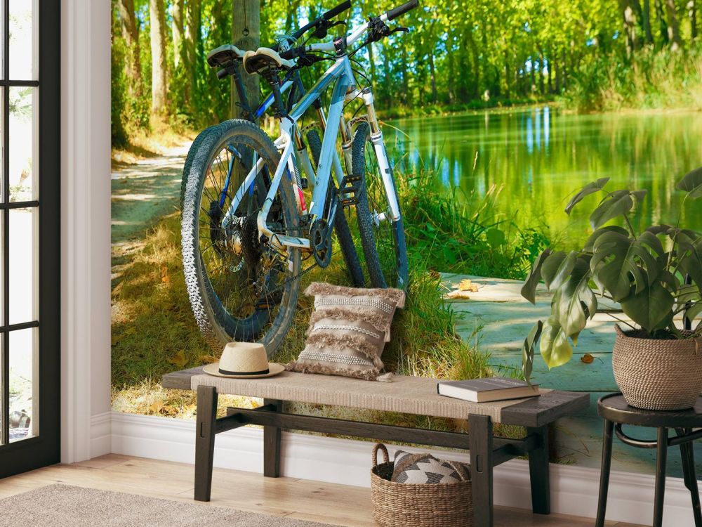 Fietsen bij rivier