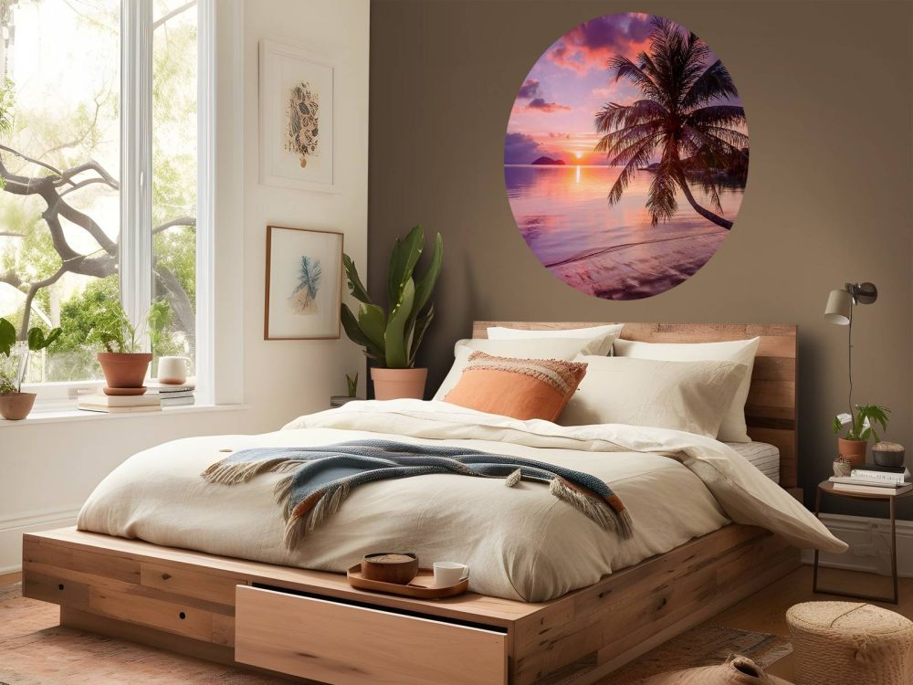 Palmboom bij een zonsondergang