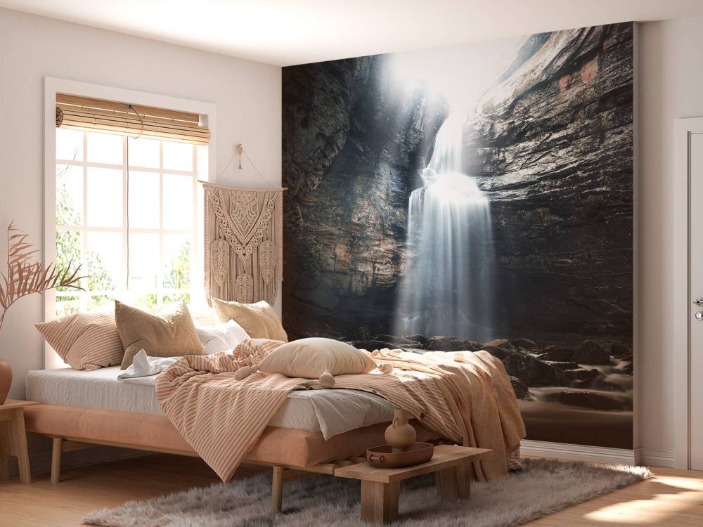 Grot met waterval